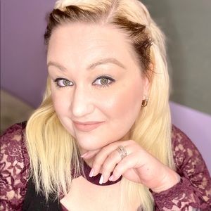 Meet your Posher, Breanna